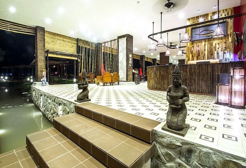 استراحتگاه The Island Lodge