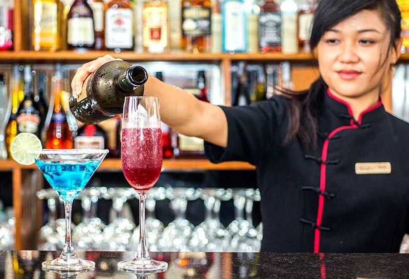 استراحتگاه The Island Lodge