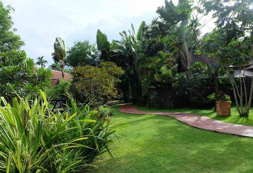 Ruen Ariya Resort