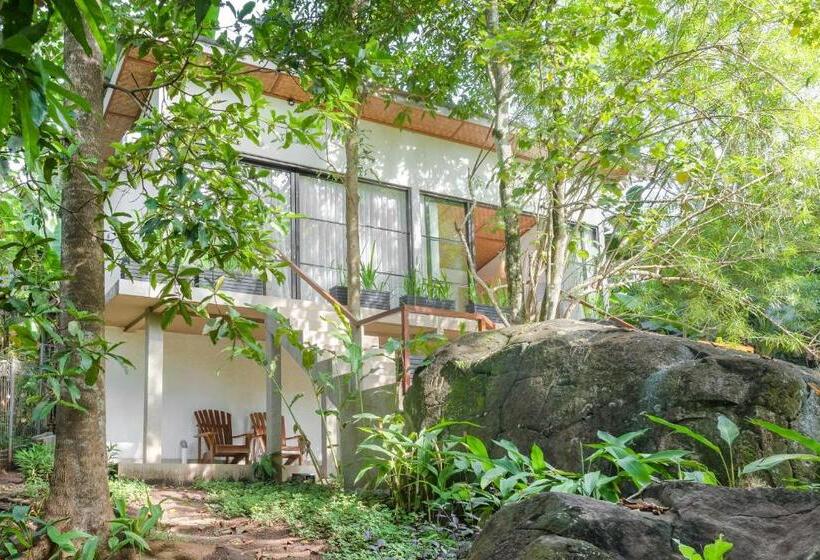 Thalassa Dive & Wellbeing Resort Manado