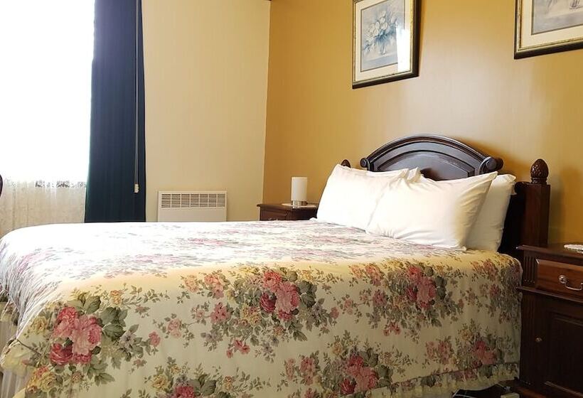 The Postmaster Inn Bnb