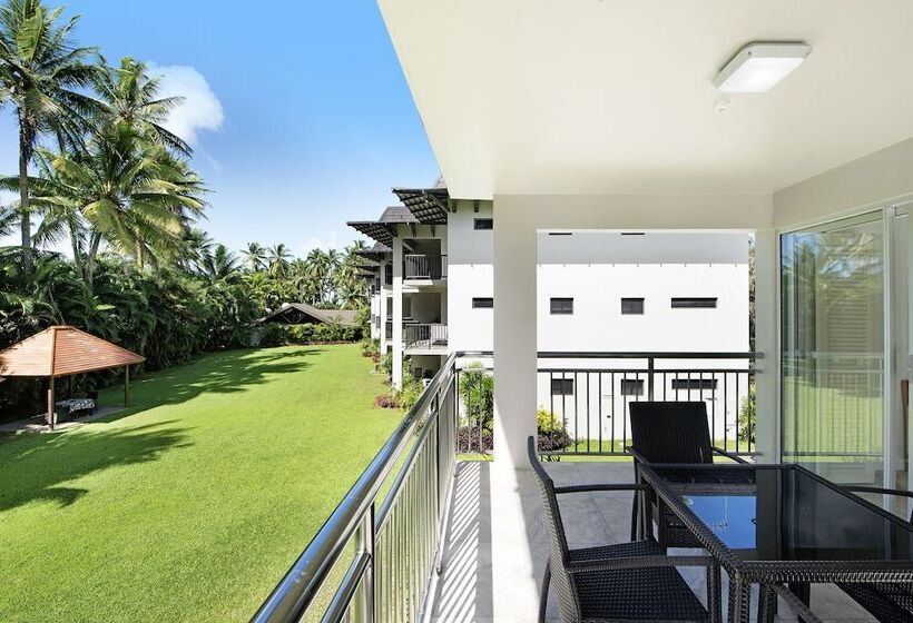 Ultiqa Fiji Palms Beach Resort