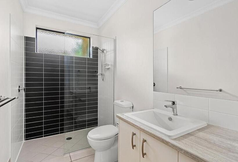 Western Gateway Motel And Apartments