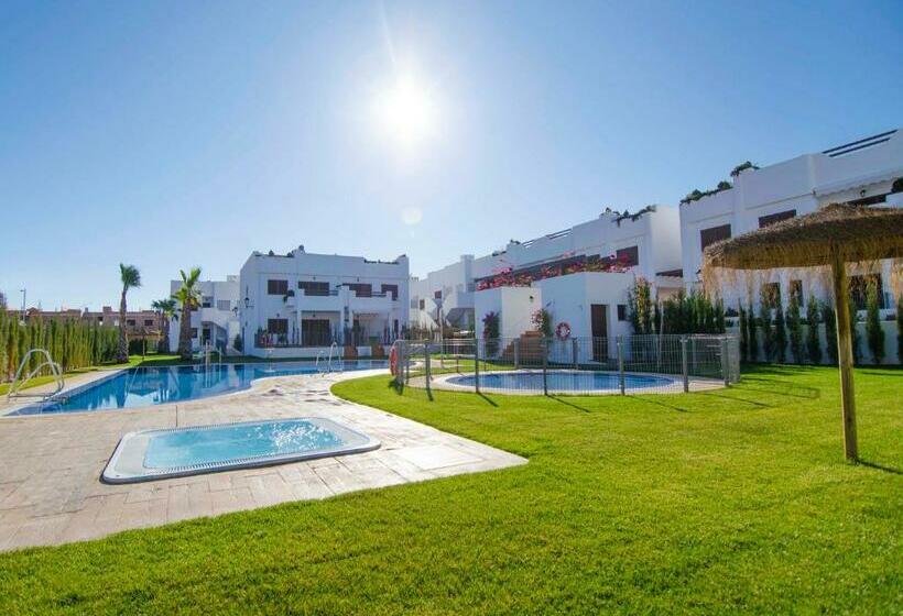 Aptos Mar de Pulpi Pueblo Mediterraneo