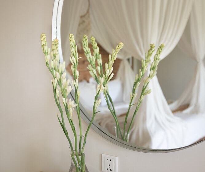 בית מלון כפרי Angsoka Bungalow