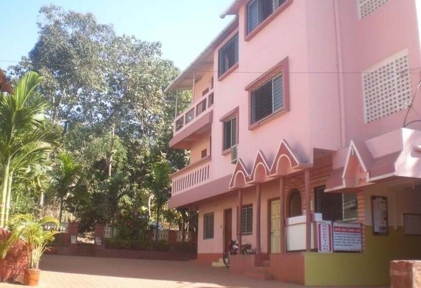 בית מלון כפרי Atithi Lodge