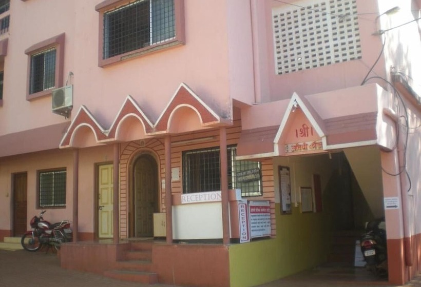 בית מלון כפרי Atithi Lodge