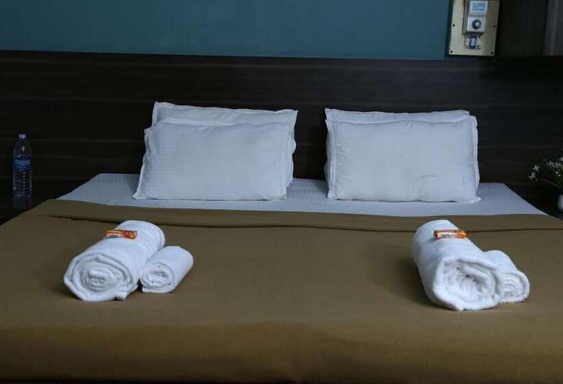 בית מלון כפרי Atithi Lodge