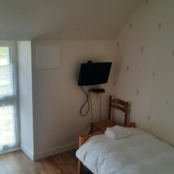 בית מלון כפרי Auberge St Julien Aux Bois