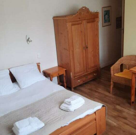 בית מלון כפרי Auberge St Julien Aux Bois