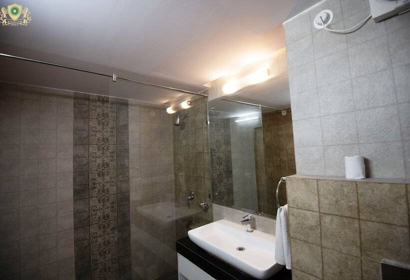 酒店 De Exotica Crest Theog