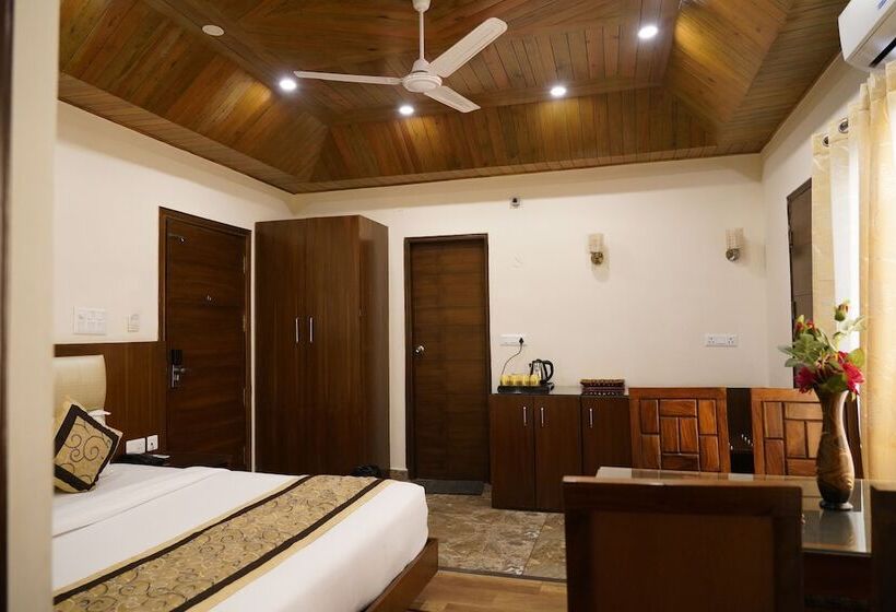 فندق Dharamshala Paradise