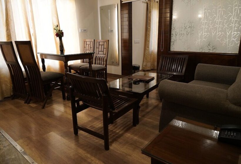 فندق Dharamshala Paradise