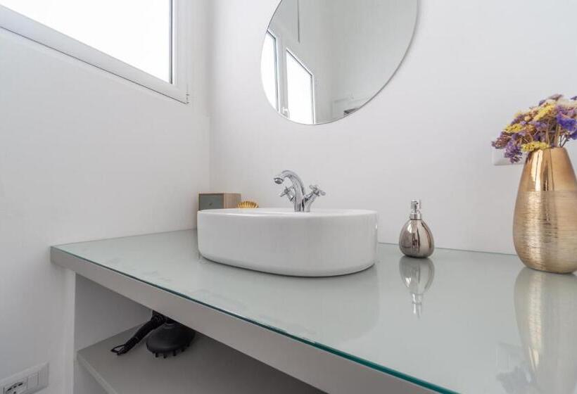 هتل Duomo Smart Suites