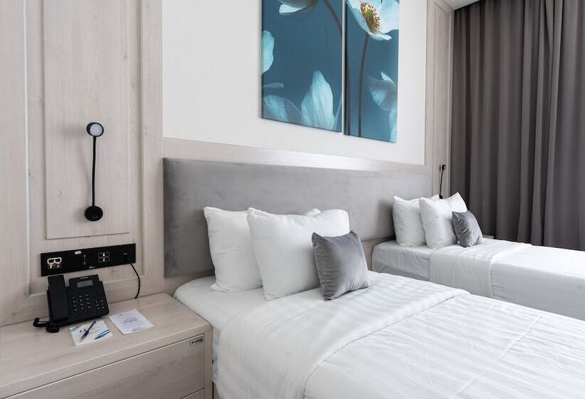 ホテル Inspira S Tashkent