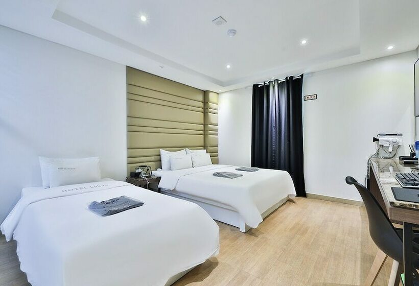 בית מלון כפרי Kakao