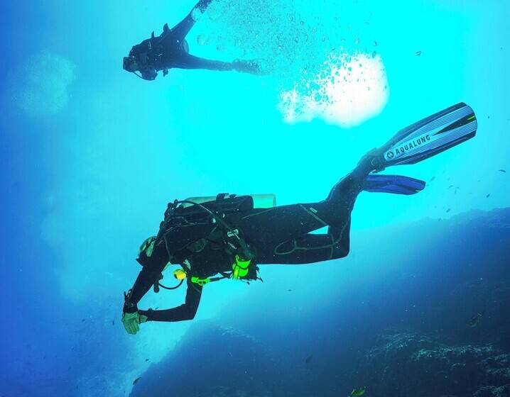 בית מלון כפרי Mandarin Oriental, Costa Navarino
