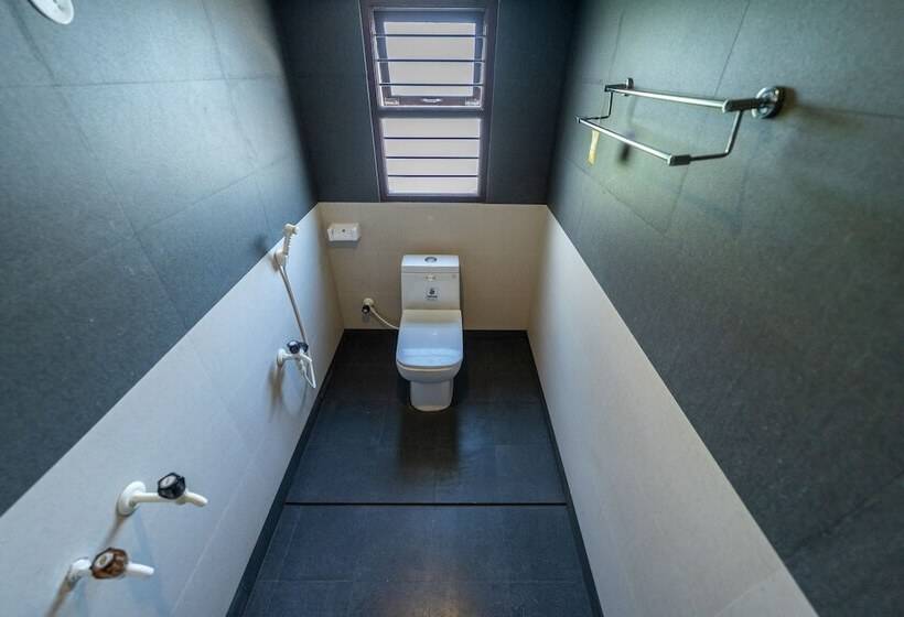 Отель Mermaid  Island Beach Resort