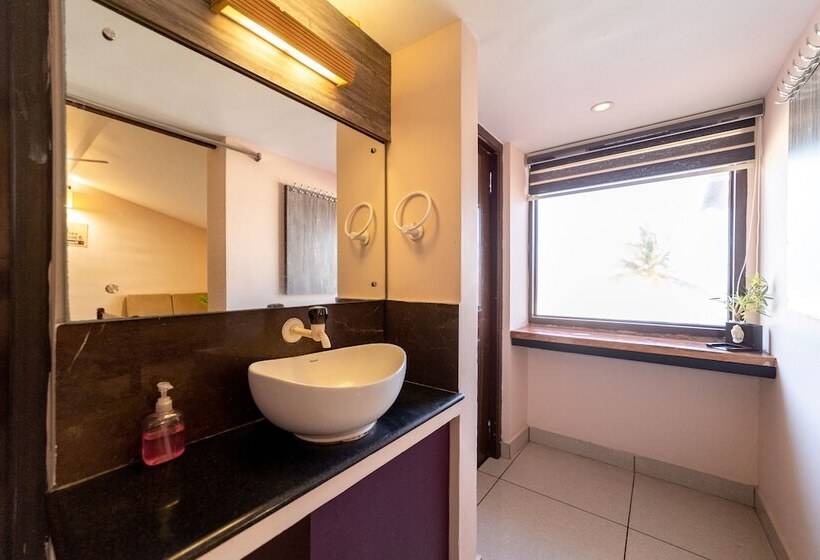 Отель Mermaid  Island Beach Resort