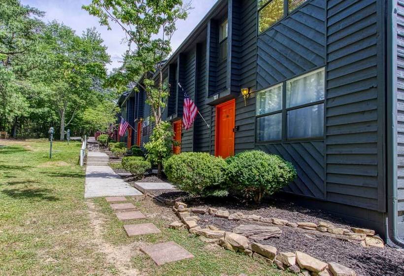 فندق Pinecrest Townhomes 1k 2q Unit Renovated