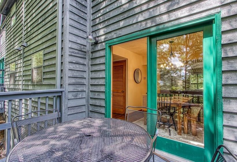 فندق Pinecrest Townhomes 1k 2q Unit Renovated