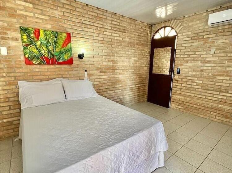 فندق Pousada Porto Henrris