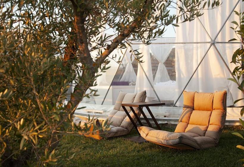בית מלון כפרי Glamping Skies   Adults Only