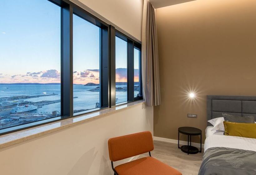 Hotel Seascape Luxury Rooms