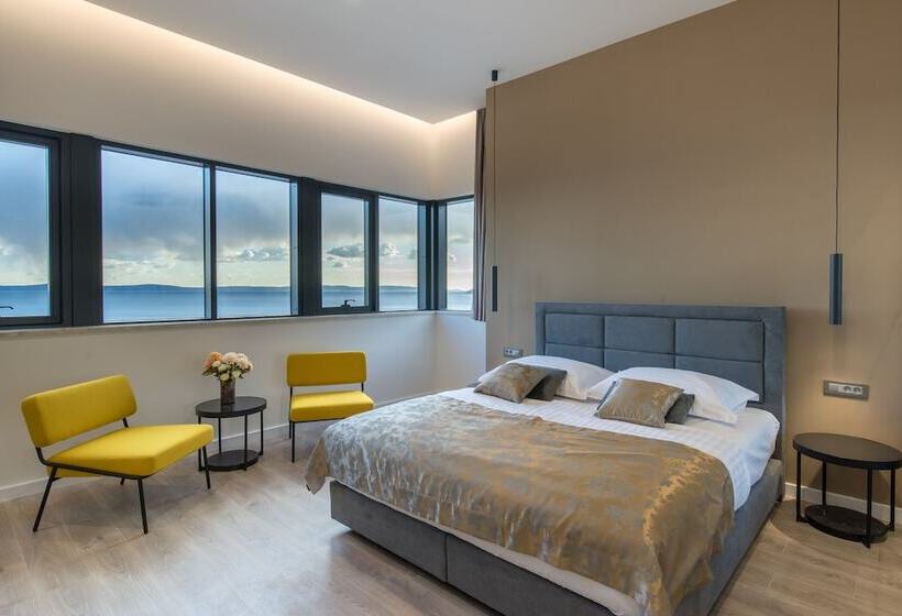 Hotel Seascape Luxury Rooms