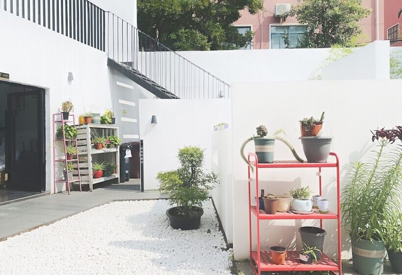 هتل Dayin International Youth Hostel   Shanghai Oriental Pearl Lujiazui Branch