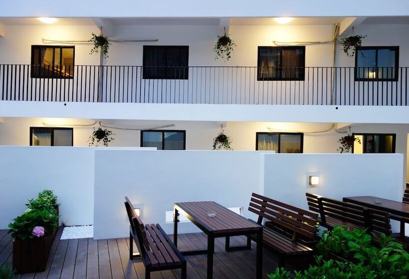 فندق Dayin International Youth Hostel   Shanghai Oriental Pearl Lujiazui Branch