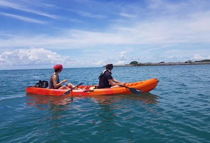 Отель Sichon Hideaway