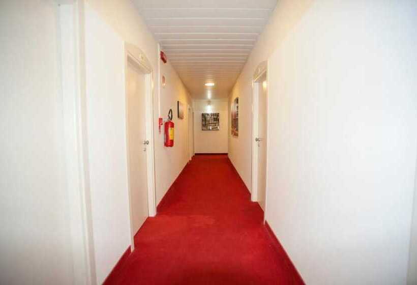 هتل Villa Silvie Rose