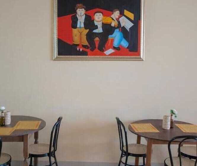 هتل Villa Silvie Rose