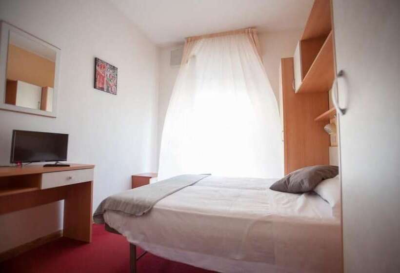 هتل Villa Silvie Rose