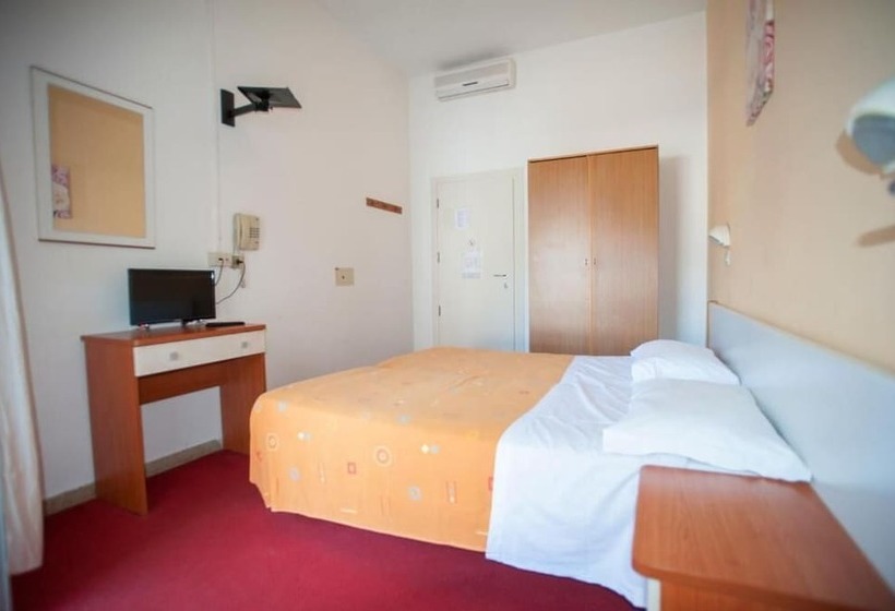 هتل Villa Silvie Rose