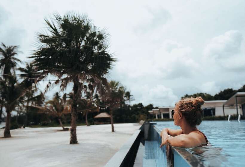 ホテル The One Resort Koh Rong