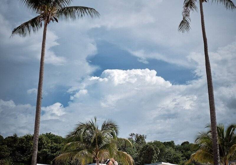 ホテル The One Resort Koh Rong