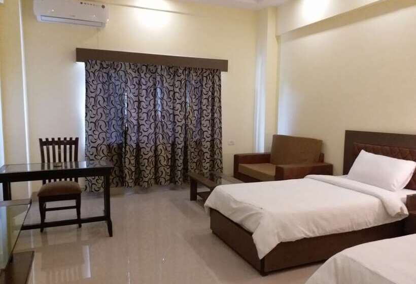 בית מלון כפרי The Sravasti Residency