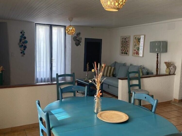 ペンション Les Copains à Bord   Gîtes