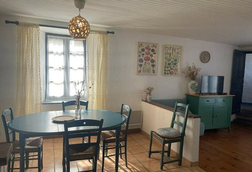 ペンション Les Copains à Bord   Gîtes