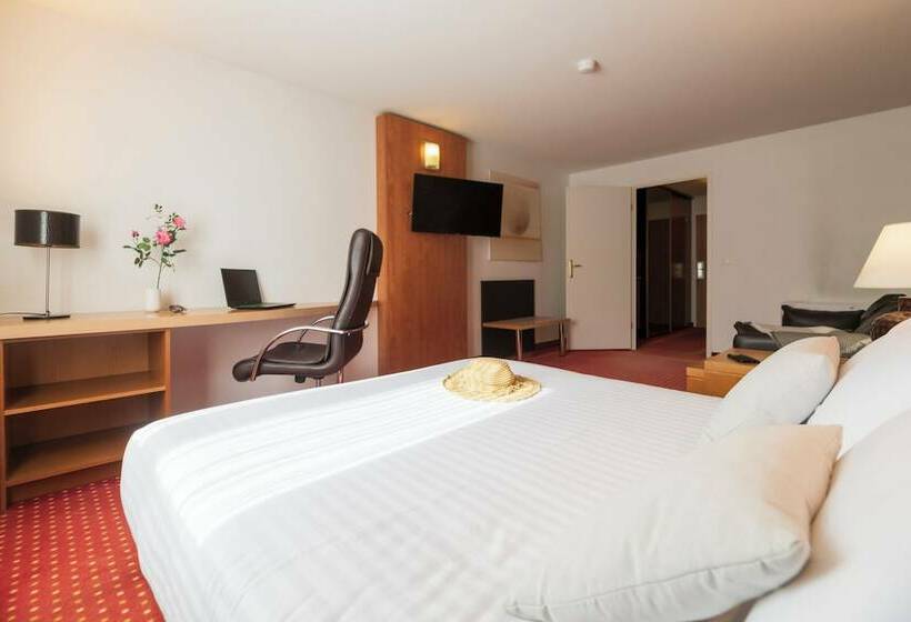 اقامتگاه Cerise Bordeaux Mérignac Aéroport