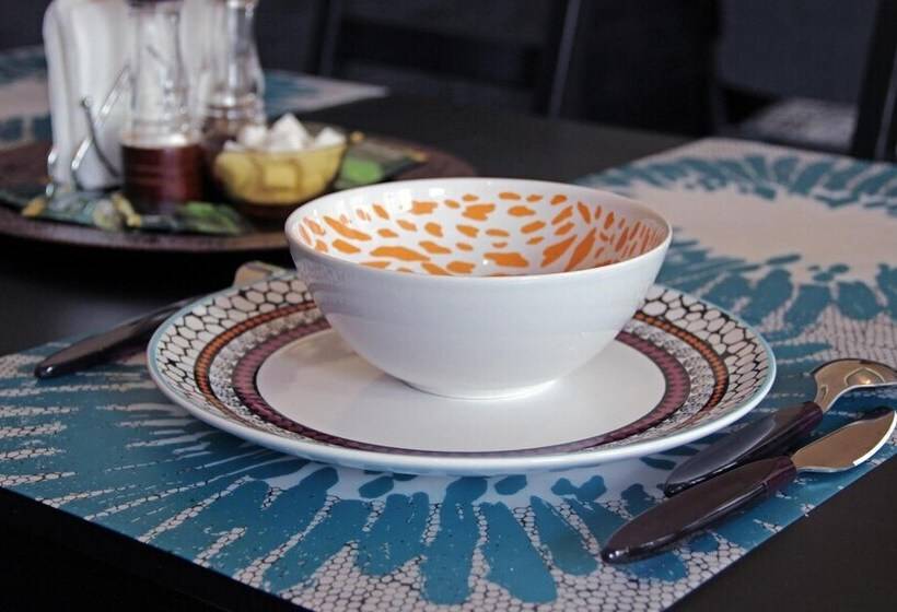 Saracen Hostel On Bolshaya Krasnaya