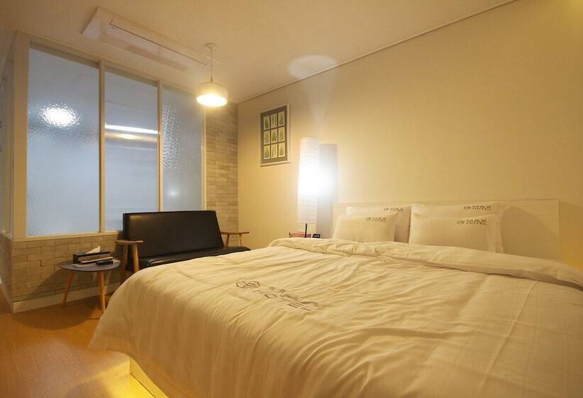 Yeosu Max Self Check In Motel