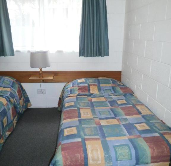 ホテル Aberdeen Court Apartments