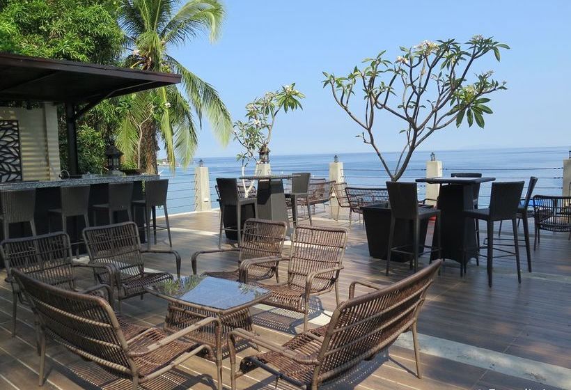 Aiyanar Beach And Dive Resort