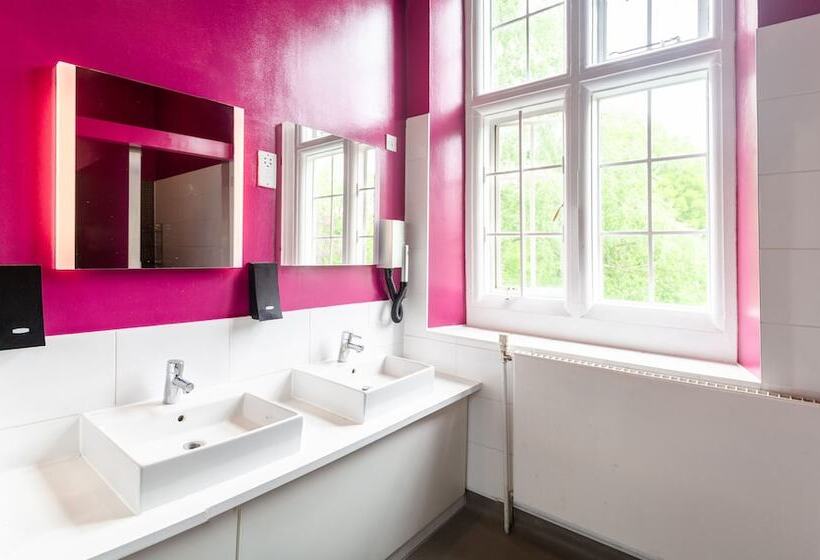 旅馆 Safestay London Kensington Holland Park