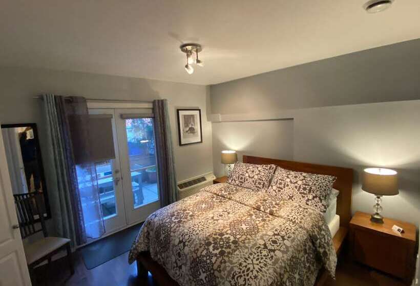 Aparthotelmontréal By Les Terrasses Saint Urbain