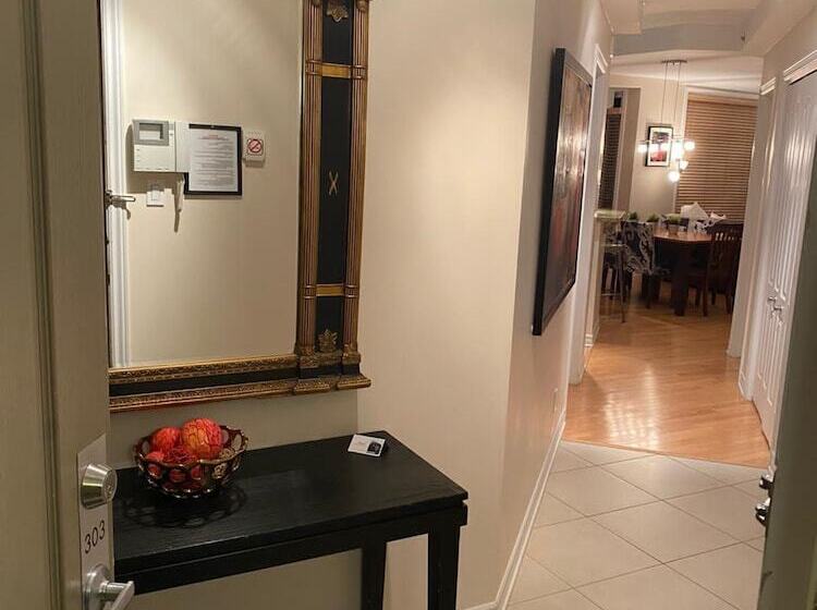 Aparthotelmontréal By Les Terrasses Saint Urbain