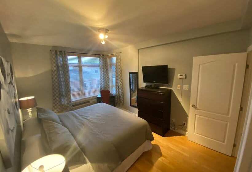 Aparthotelmontréal By Les Terrasses Saint Urbain